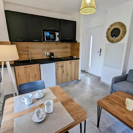 T2 En Corse Dans Résidence Avec Piscines Proche De Porto Vecchio *