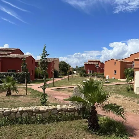 T2 En Corse Dans Résidence Avec Piscines Proche De Porto Vecchio Apartamento